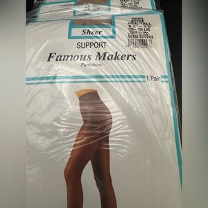 3 Pair SHEER FAMOUS MAKER  Beige PANTYHOSE (Med-TALL 5' 2"-5'8”) 100- 1651bs